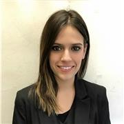 Soy maestra especialista en Audición y Lenguaje. Imparto clases de apoyo escolar en todas las áreas, sobre todo a aquel alumnado con Necesidades específicas de apoyo educativo. También imparto clases de inglés